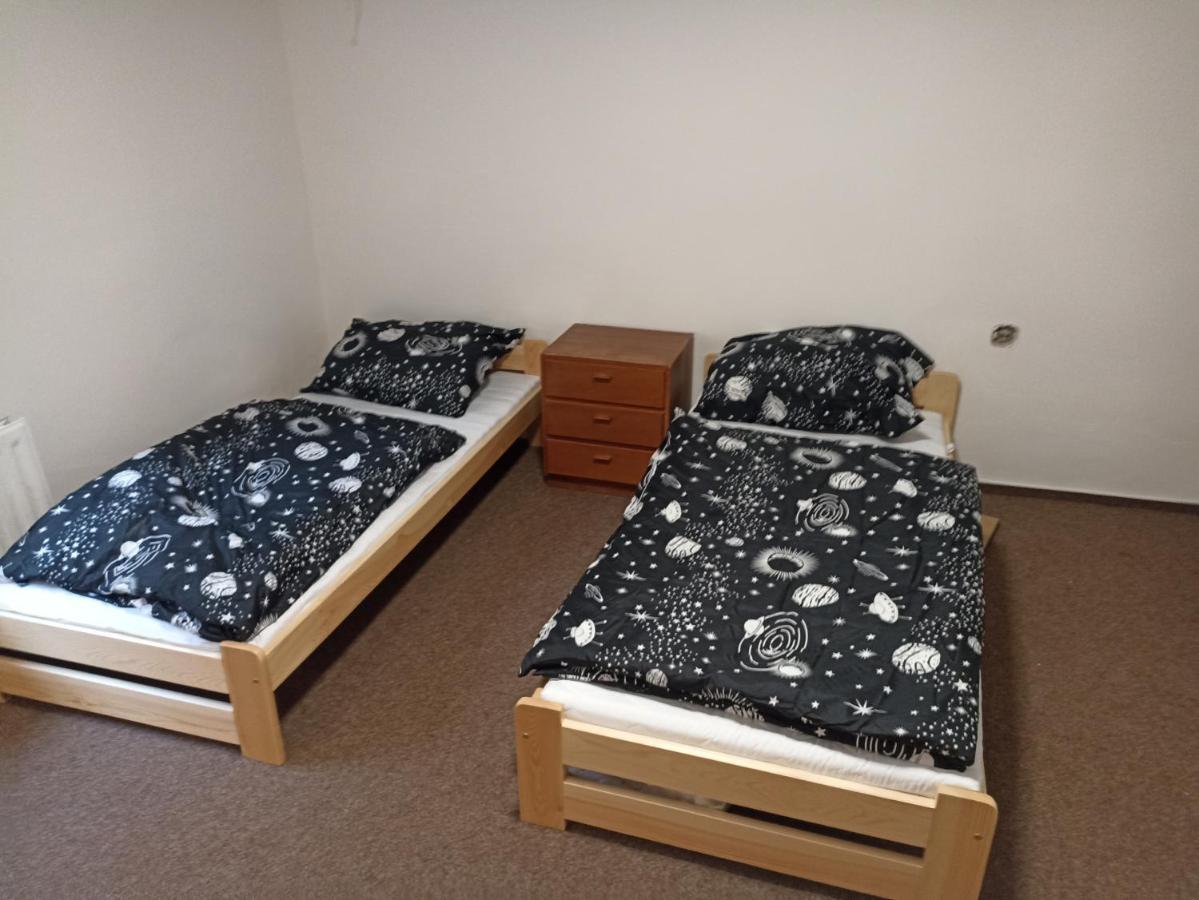 Stolcova Room Komarov Buitenkant foto